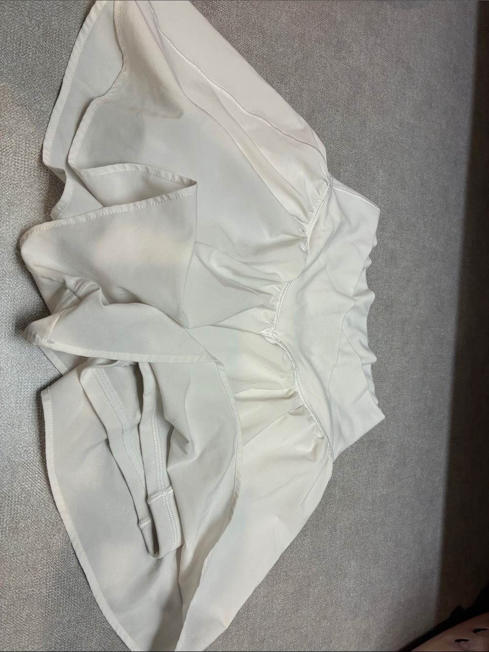 Women’s White Athletic Skort Shorts